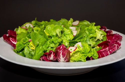 Große Salatplatte